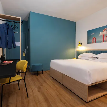 Rome Smart Hotel 3*